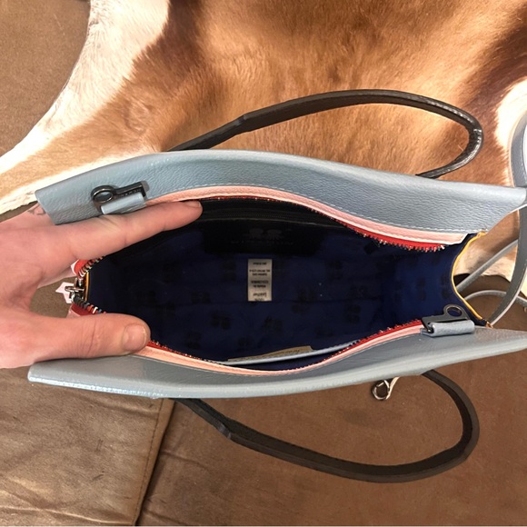 🆕 🌀 min & mon • blue Vali Crossbody with hand painted tiger 🐅 & snake 🐍 - Picture 8 of 15